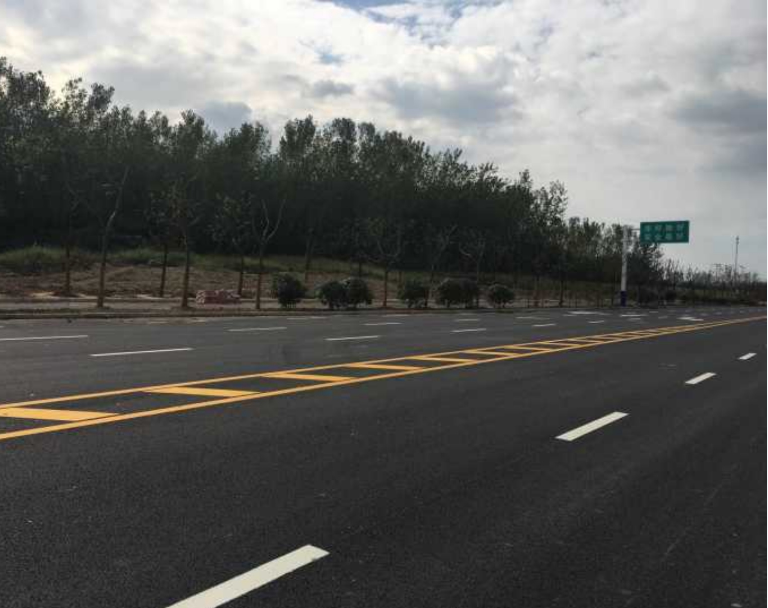 合肥东部新城闻水路一期（站南路-山水路）